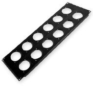 Panneau rackable percé pour 12 prises Schuko